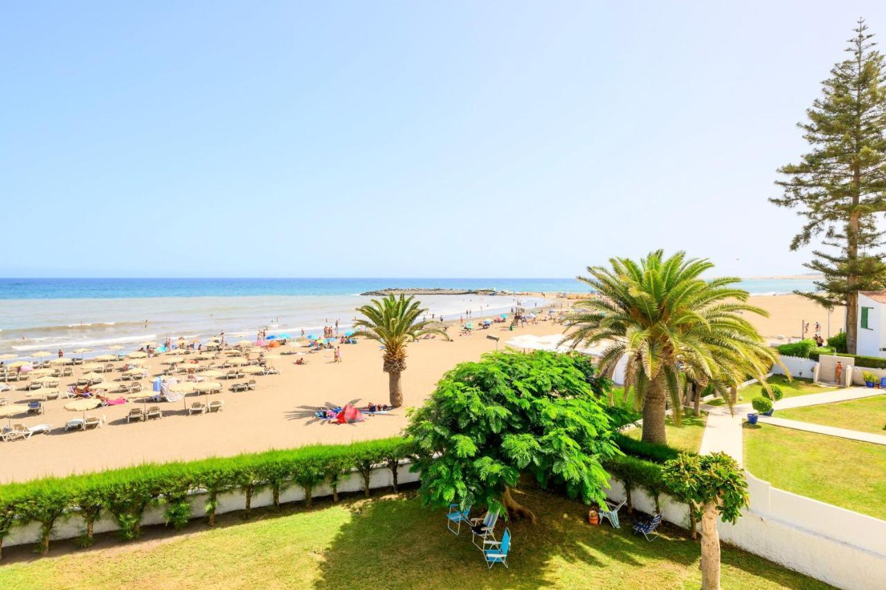 Charming 2 Bedroom Retreat With Beachfront Views San Bartolomé Exterior photo